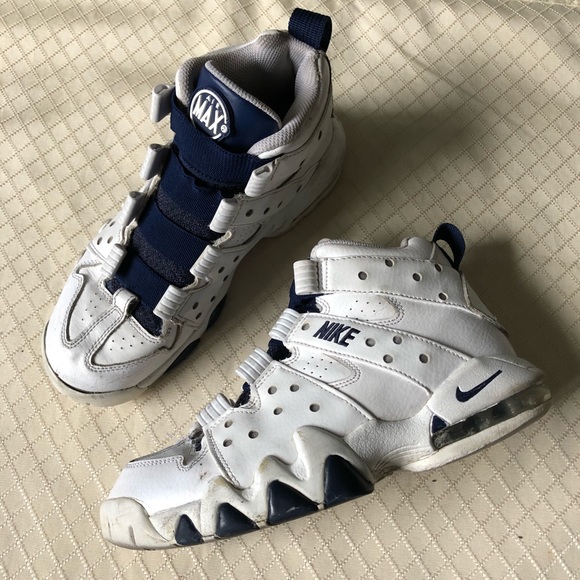 {keywor d} nike air max cb 94